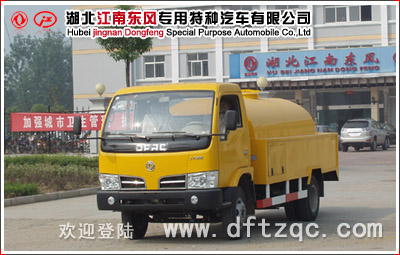 東風(fēng)金霸高壓清洗車
